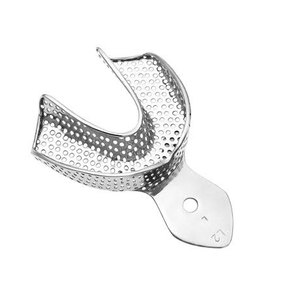 Bandeja de Impresión Dental de Calidad Premium con Borde en L Perforado Inferior D de Acero Inoxidable Reutilizable y Autoclavable para Ortodoncia - Product Image 1