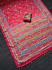 Sari en soie Chinnon avec imprimé Ajarakh, travail de miroir véritable sur tout le sari, bordure et pallu avec passepoil, ainsi que latkan Kodi. - Product Image 6