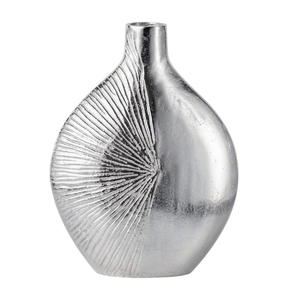 Jarrón de Piso de Aluminio Plateado Hecho a Mano, Moderno, Ovalado, con Recortes, Alto, para Decoración de Hogares de Lujo y Adorno de Vestíbulos de Hoteles - Product Image 3