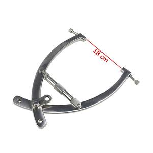 คีมยึดกระดูกศีรษะแบบปรับได้ Endochoice Medical Orthopedic Neurosurgical Skull Traction Tongs ทำจากสแตนเลสสตีลชนิดตัวยู สำหรับยึดกระดูกกะโหลกศีรษะ ได้รับการรับรองมาตรฐาน CE - Product Image 1