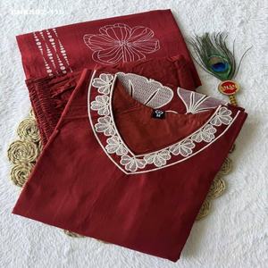 Conjunto Kurti-Pantalón-Dupatta de algodón con bordados, estilo indio, ideal para ocasiones especiales, con un aspecto magnífico y a la moda, a precio de mayorista. - Product Image 1