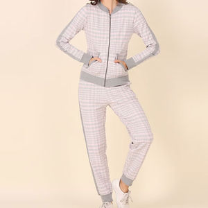 Conjunto Deportivo de Algodón Personalizado al por Mayor para Mujer, Ropa Deportiva para Entrenamiento y Jogging, Traje Deportivo Ajustado para Correr - Product Image 1