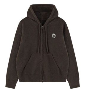 Sweat à capuche zippé en tricot marron avec emblème – Sweat élégant et confortable pour hommes et femmes, idéal pour l'hiver, avec logo - Product Image 1