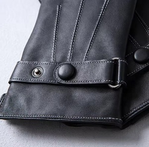 Manufacturer Custom Sheepskin Black Women <b>Touch</b> <b>Screen</b> Winter Genuine Leather <b>Gloves</b> From Pakistan Zipper Closer Winter <b>Gloves</b> - Product Image 6