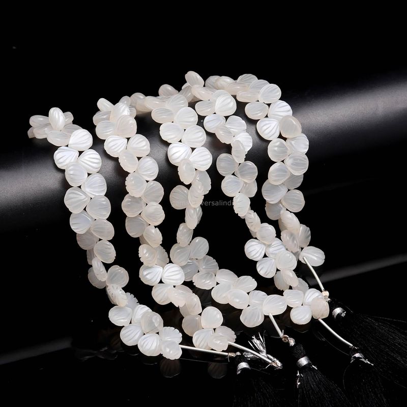 Natural Howlite Faceted Nugget Beads White