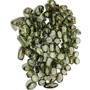 พลอยทรีมูร์ตี สีเขียวธรรมชาติ อเมทิสต์ พรัสซิโอไลต์ เจียระไนทรงเหลี่ยม คุณภาพระดับ AAA พลอยเม็ดเดี่ยวจากราชสถาน ได้รับการประเมินโดยบุคคลที่สาม - Product Image 1