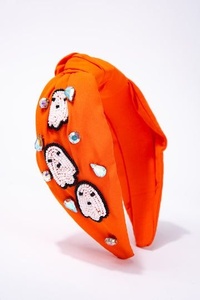 Nouveaux serre-têtes perlés Halloween 2026, base noire avec motif brodé orange et blanc et texte « Trick or Treat » - Product Image 5