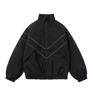 Chaqueta cortavientos reflectante con estampado de logotipo personalizado, ropa de calle a la moda, prendas de vestir de poliéster, chaquetas para hombre - Product Image 3