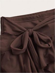 EVERGLOW Pantalones Cortos de Maternidad para Mujer, de Cintura Alta, Estilo Cargo, con Encaje, Color Liso, Elásticos, de Secado Rápido, Ajustados y Brillantes - Product Image 4