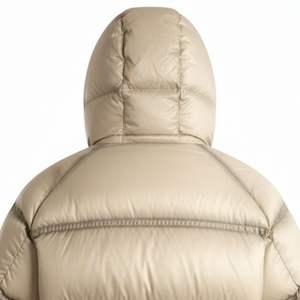 Veste matelassée à capuche translucide pour homme, manteau chaud et isolé pour l'hiver, veste à capuche élégante parfaite pour les journées froides, vêtement décontracté. - Product Image 4