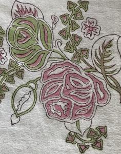 ผ้าฝ้ายพิมพ์ลายด้วยมือ – ลายดอกกุหลาบวินเทจ |   สีชมพูและสีเขียว |   สิ่งทอทำมือจากอินเดีย - Product Image 1