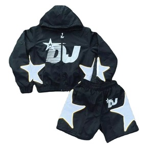 Vente en gros : Nouveaux ensembles 2 pièces coupe-vent amples d'été (veste et short) en nylon pour hommes - Product Image 1