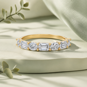 Bague Couronne Émeraude de Haute Qualité avec Diamant de Laboratoire Taille Ovale et Émeraude en Or 18K – Fournisseur OEM de Bijoux Fins en Gros - Product Image 1