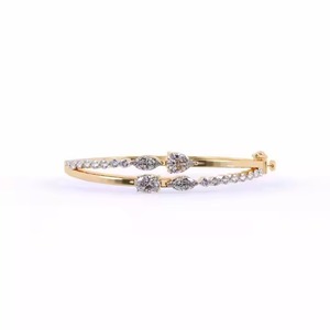 Customized Round Shape Lab Grown Diamond Bracelet Bezel Setting 18K White Gold Diamond Bracelet for Both <b>Men</b> and Women - Product Image 3