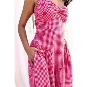 เดรสลำลองผู้หญิงสีชมพู ลายตาราง ผ้าฝ้าย 100% ยาวคลุมเท้า สายเดี่ยว ไม่มีแขน เอวธรรมชาติ มีกระเป๋า เหมาะสำหรับฤดูร้อน - Product Image 3