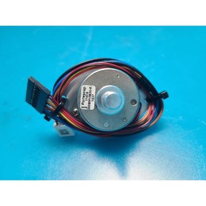 Motor paso a paso para cinta transportadora de descarga Watkins Johnson 914665-001, usado tal como está, piezas de equipos Legacy Semiconductor - Product Image 1