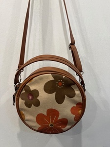 Vintage Boho Barrel-shaped Shoulder <b>Bag</b> with Floral Pattern Cotton Textile Custom Logo Clasp Closure <b>Medium</b> <b>Size</b> Daily Use - Product Image 2