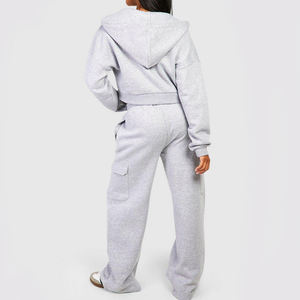 Conjunto de dos piezas de sudadera y pantalón para mujer, personalizado, informal, de invierno, grueso, ecológico, transpirable, estampado, con pedrería, con cordón, de ajuste holgado - Product Image 6