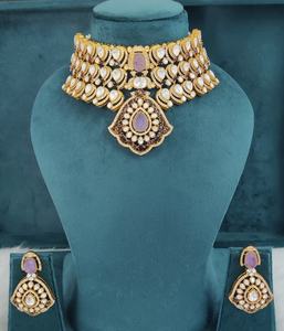 Parure Rani Haar en Or Poli avec Moissanite Polki et Pierre Doublette, Finition Premium, Collier et Boucles d'Oreilles Assorties, Idéale pour les Mariages - Product Image 4