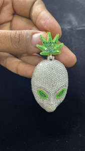 Colgante de Plata 925 con Cristal Alienígena y Microincrustaciones, Estilo Hiphop, Diamante Cultivado en Laboratorio, Unisex, para Uso Diario - Product Image 3