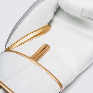 Gants de boxe en cuir blanc avec garniture dorée et fermeture Velcro pour adultes - Product Image 3