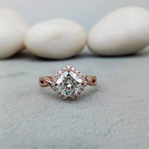 Bague de fiançailles solitaire fantaisie 2 carats VVS/VS EF, diamant de laboratoire taille coussin, or massif 14 carats, classique avec certificat IGI - Product Image 1