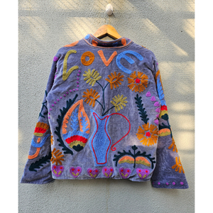 Veste en velours brodée vintage Suzani pour femme, vêtement d'extérieur d'hiver, motif floral, coupe ample, veste d'hiver en velours, cadeau pour elle - Product Image 6