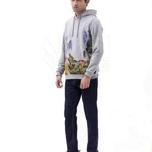 Sudadera con capucha Premium Pullover Basics con forro polar suave, capucha con cordón ajustable y corte cómodo y relajado. - Product Image 4