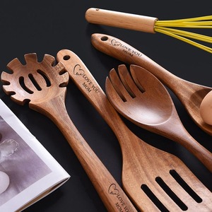 Cuillère en bois réutilisable de haute qualité, écologique, avec finition lisse, pour la cuisine, la restauration et les services de traiteur, destinée à l'exportation - Product Image 4