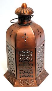 <b>Set</b> of 3 Gold Iron <b>Lanterns</b> with Glass Panels for Home Decoration - Product Image 2