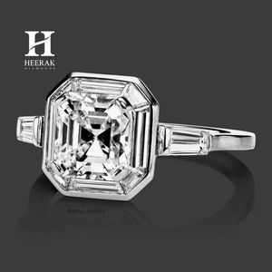 แหวนเพชรทรง Asscher แบบ Solitaire ดีไซน์ทรงมงกุฎ/โล่ห์เรขาคณิตสุดพิเศษ ทอง 14K สำหรับงานหมั้นและแต่งงาน ดีไซน์ทันสมัย - Product Image 3