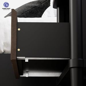 โต๊ะข้างเตียงไม้จริงสไตล์โมเดิร์น พร้อมลิ้นชักลายก้างปลาและช่องเก็บของแบบเปิด - Product Image 5