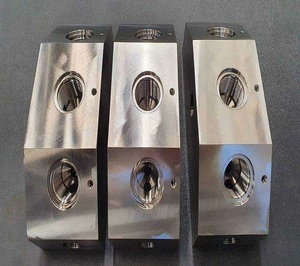 ชิ้นส่วนแผ่นเหล็กสแตนเลสที่ผลิตด้วยเครื่อง CNC 5 แกน พร้อมการกัดแบบ VMC และการตัดด้วยลวด EDM สำหรับอุปกรณ์อุตสาหกรรม - Product Image 6