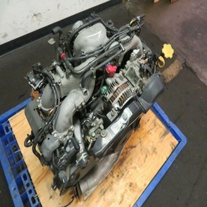 Acero de alta velocidad usado en buen estado para motor de 2.5L Flat-4 EJ25 con inyector probado y de rendimiento probado, listo para retrofit/actualización, envío rápido - Product Image 1