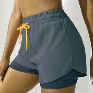 Achetez des shorts de sport pour femmes de haute qualité en gros, à taille haute, à séchage rapide, respirants, à double couche - Product Image 2