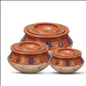 Juego de ollas de barro hechas a mano con tapas de barro, diseño vintage para cocinar y servir, juego de 3 piezas - Product Image 1