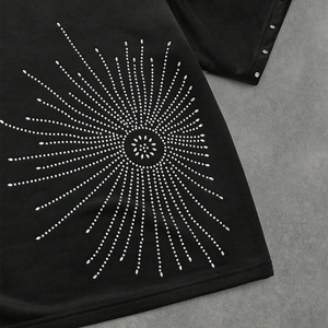 เสื้อยืดผู้ชายประดับเพชรเทียม คุณภาพสูง ผ้าฝ้าย 100% ทรงโอเวอร์ไซส์ ใส่สบาย แขนสั้น ยูนิเซ็กส์ สไตล์ลำลอง สตรีทแวร์ แฟชั่น - Product Image 4