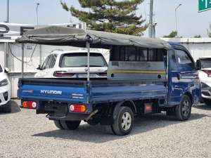 Camion benne basculante diesel turbo Euro VI Porter2 d'occasion avec bâche, véhicule de transport léger automatique pour la logistique - Product Image 4