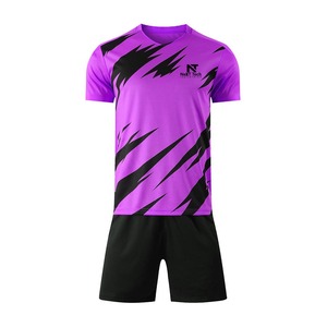 Vêtements de sport confortables pour hommes, uniforme de football 100% polyester, uniforme de football sur mesure pour hommes - Product Image 6
