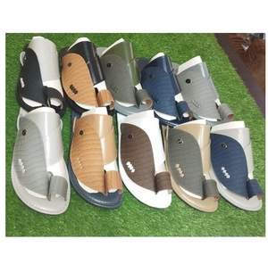 Zapatos Árabes Clásicos 2026, Sandalias Árabes de Cuero Sintético Duradero, Antideslizantes, con Suela Suave de PU, Pantuflas Saudíes Perfectas para Uso Casual - Product Image 2
