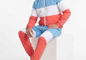 ชุดวอร์มไนลอนผู้ชาย แขนเสื้อแบบแร็กแลน พร้อมกางเกงจ็อกเกอร์เข้าชุด น้ำหนักเบา เหมาะสำหรับออกกำลังกาย วิ่ง และฝึกซ้อมในยิม - Product Image 3