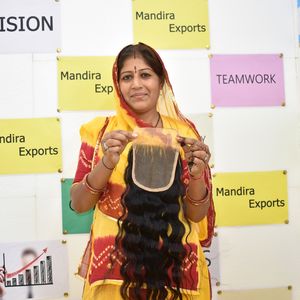 Proveedor de cabello humano virgen Natural 100%, venta al por mayor, onda profunda suelta ondulada del templo indio, tejido Remy alineado con Caticle - Product Image 2