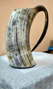 Mug à boire en corne de loup sculpté à la main, prix économique, avec base en bois, capacité 600 ml, pour vin de fête - Product Image 6