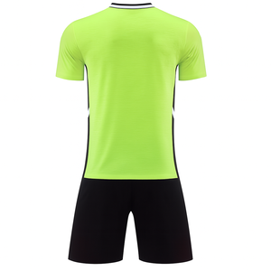 Camiseta de Fútbol para Hombre, Cuello en V, Color Verde Lima, Manga Corta, Poliéster que Absorbe la Humedad, Ropa Deportiva para Todas las Temporadas, Diseño Sólido - Product Image 3