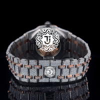 Montre à quartz analogique de haute qualité avec diamants moissanite taille baguette, de forme carrée, élégante, pour collectionneurs, à bon prix