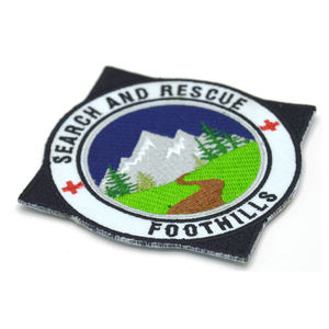 Patch brodé personnalisé haute précision, thermocollant ou à coudre, pour vêtements, vestes, jeans, casquettes, sacs - Fabrication en usine - Product Image 1