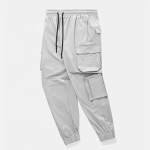 กางเกงวินด์เบรกเกอร์ลำลองสำหรับผู้ชาย แฟชั่นเรียบง่าย 6 กระเป๋า น้ำหนักเบา เอวกลาง วิธีการทอผ้าแบบไม่ถักทอ - Product Image 3