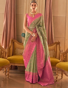 Sari Tradicional de Seda para Mujer KV, Diseño Tejido Verde, Sari de Diseñador Pintado a Mano para Fiesta, Sin Costuras - Product Image 2