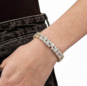 Bracelet à breloques en moissanite, en argent sterling 925 plaqué or, pour femmes, look brillant, élégant, cadeau de bijoux fins pour anniversaire de mariage - Product Image 2