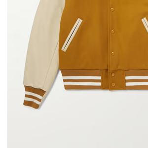 แจ็คเก็ตวาร์ซิตี้คุณภาพสูงสุดสำหรับขายส่ง แจ็คเก็ตเบสบอลแบบ Letterman พร้อมการพิมพ์แบบ Sublimation แจ็คเก็ตวาร์ซิตี้ผ้าฟลีซอุ่นๆ - Product Image 4